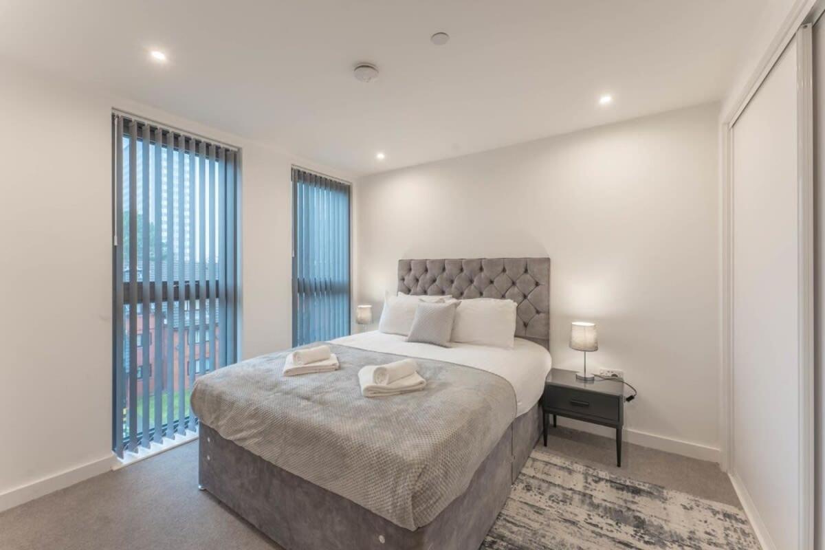 Lovely 1 Bedroom Apartment In Central Location Birmingham Esterno foto
